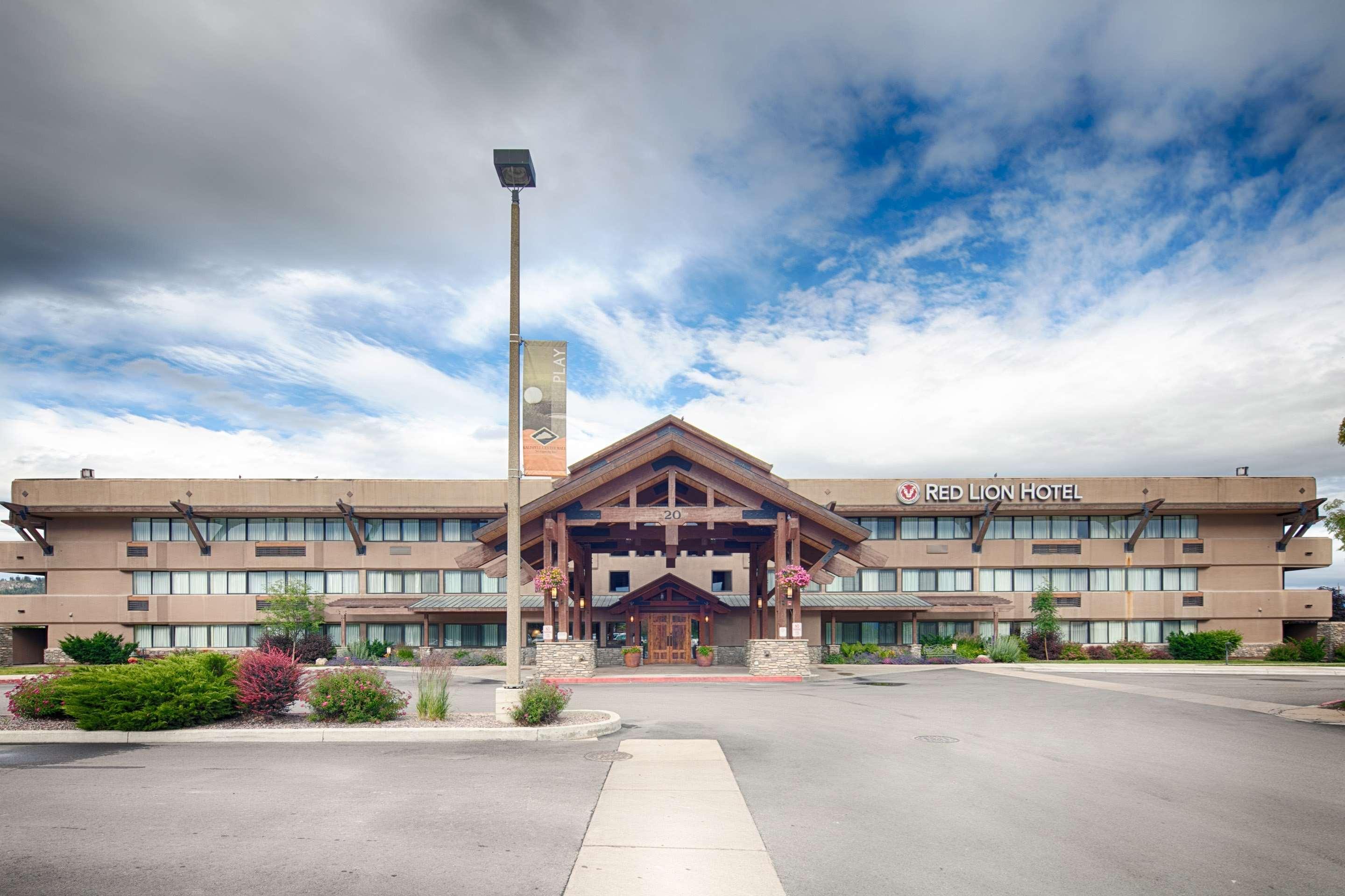 Red Lion Hotel Kalispell Buitenkant foto